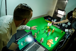 В гостях студии "Анимация и 3D графика" Школы креативных индустрий корреспондент телеканала "Югра"